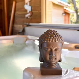  Maison d'hôtes La Wodapalousa, Surf & Crossfit Guesthouse, 800m From France
